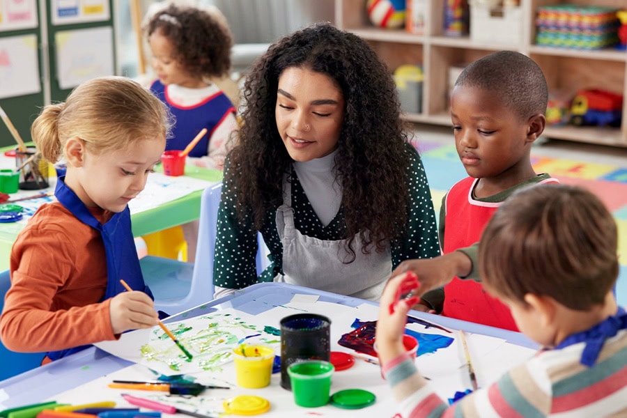 How to Choose the Right Art Class for Your Child: A Parent’s Practical Guide